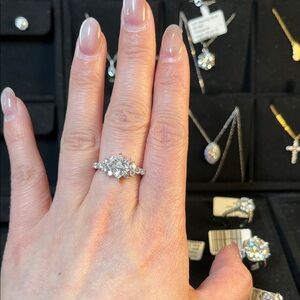 Elegant Silver-Tone Moissanite Halo Engagement Ring - White